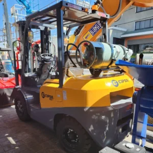 Montacargas MN35T